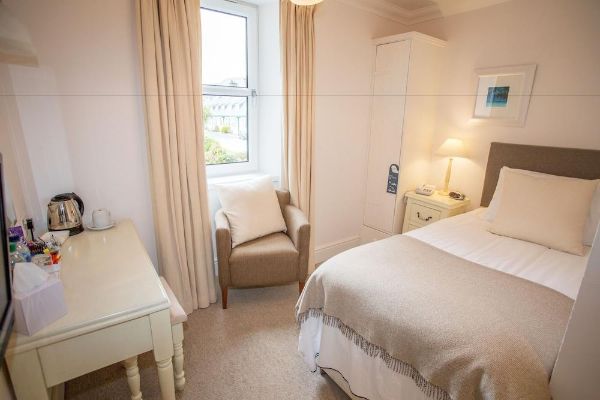 Glenisle Hotel (Ayrshire)